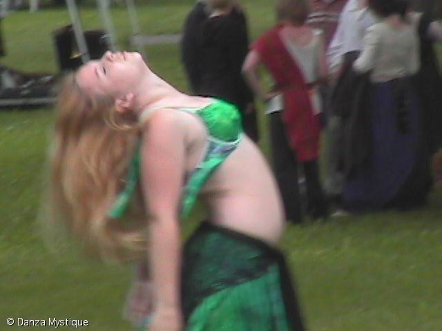 danz01.jpg